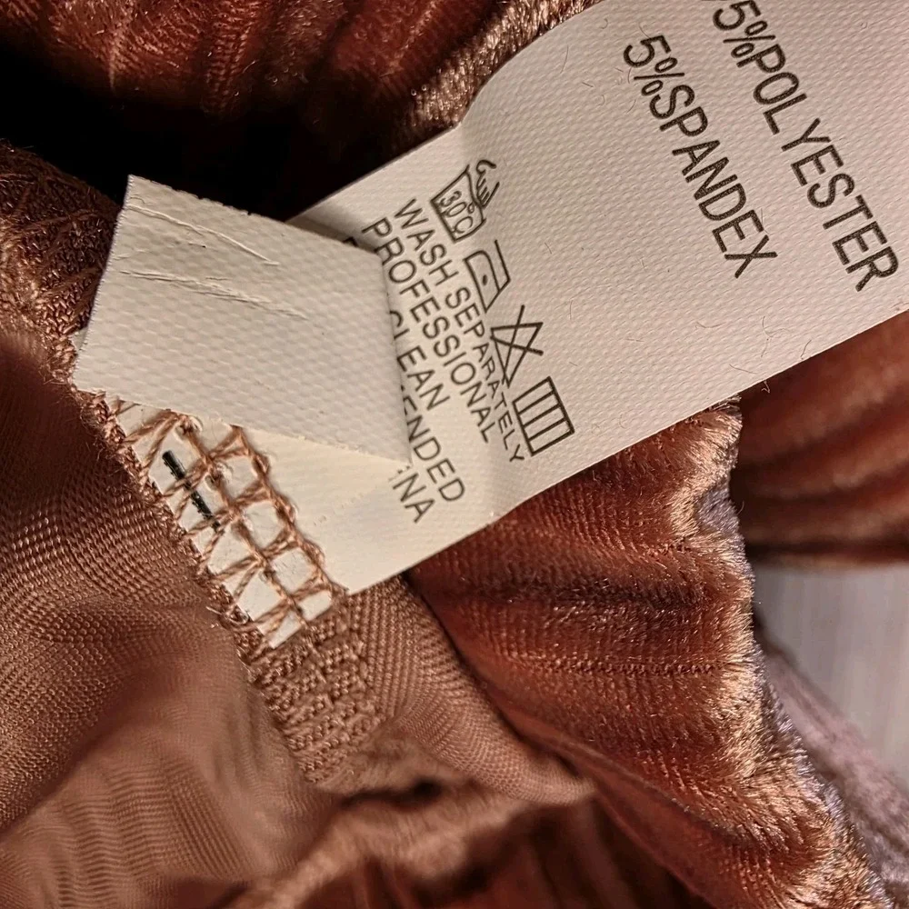 Rosa Clothing make statement